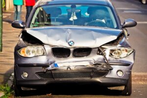 Voiture accidentée